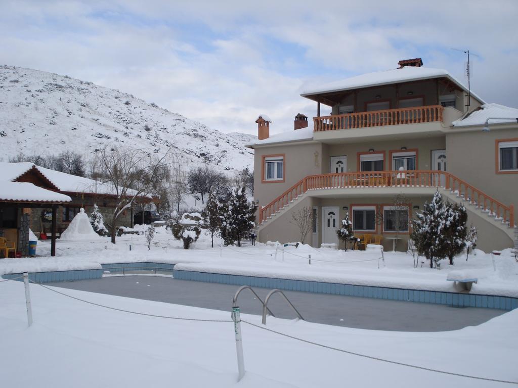 Villa Platythea Platy  Buitenkant foto