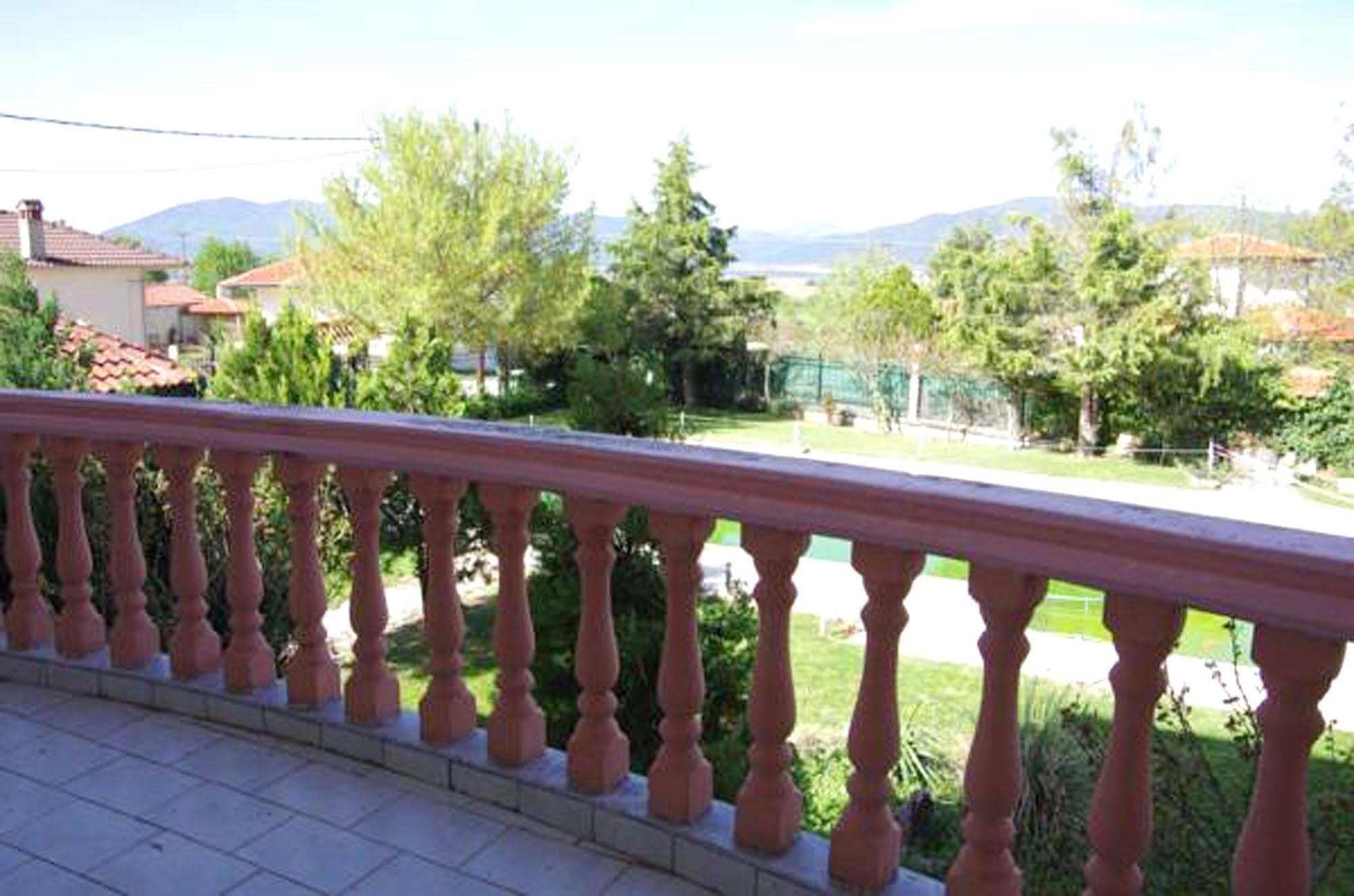 Villa Platythea Platy  Buitenkant foto
